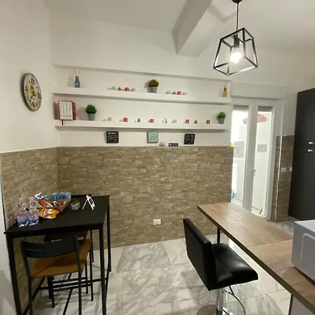 Ennio Πανσιόν 3*