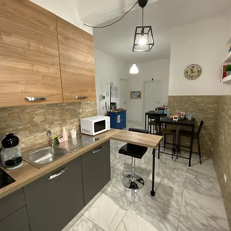 Πανσιόν Ennio