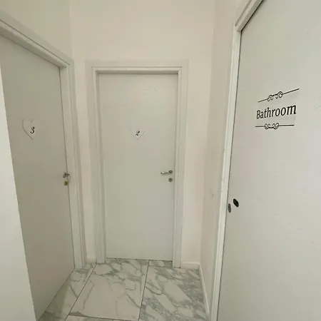 Ennio 3* Bari