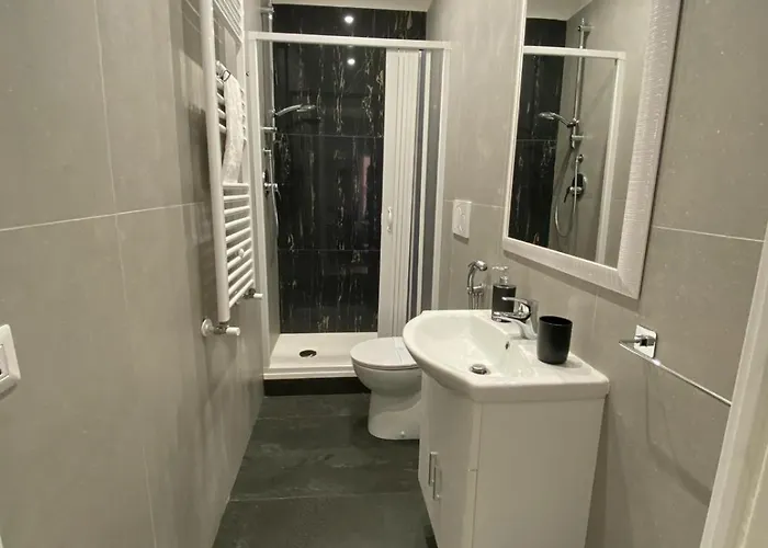 Ennio בית הארחה